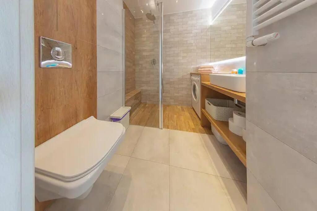 City Center-Comfortable And Stylish Apartment- P2 Varsovia Exterior foto