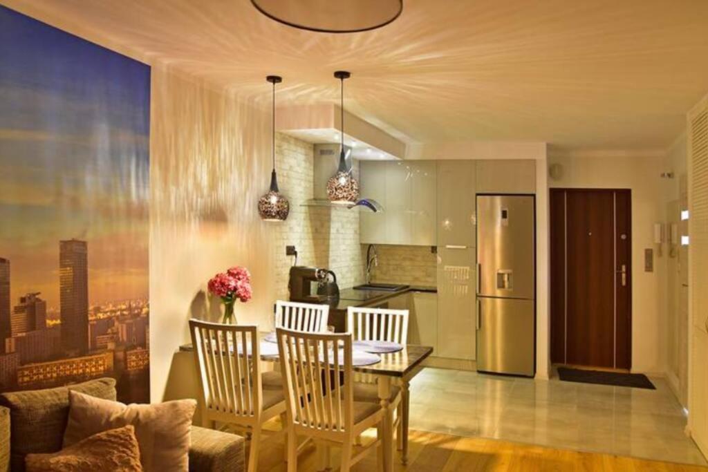 City Center-Comfortable And Stylish Apartment- P2 Varsovia Exterior foto